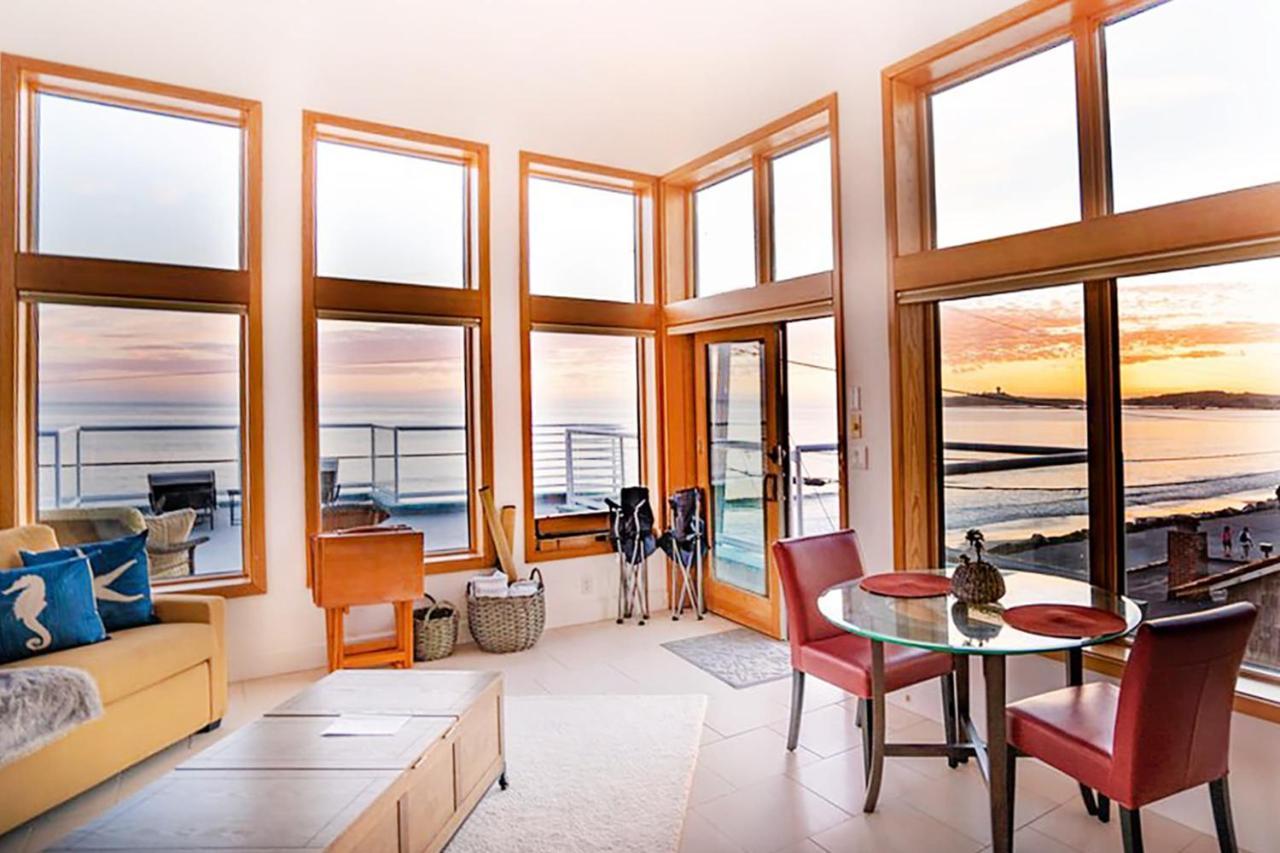 Luxury Beachfront Penthouse Walk To The Beach Restaurants Entertainment ฮาล์ฟมูนเบย์ ภายนอก รูปภาพ